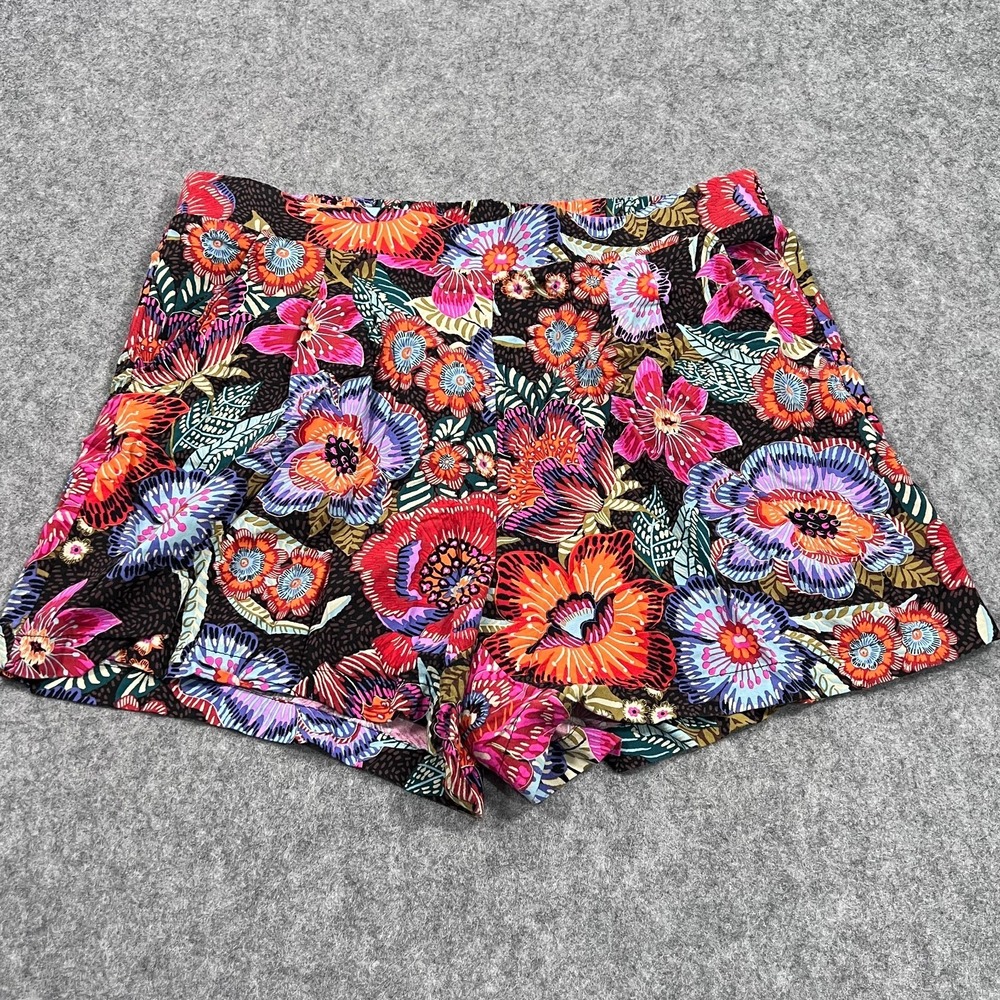 Torrid Deep Black Decorative Floral Embroidered 3.5" Challis Shorts Women's 1/1X